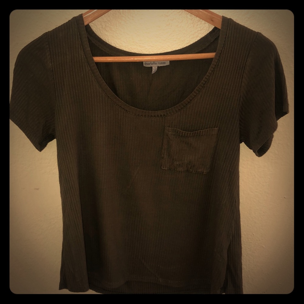Tee shirt size small
